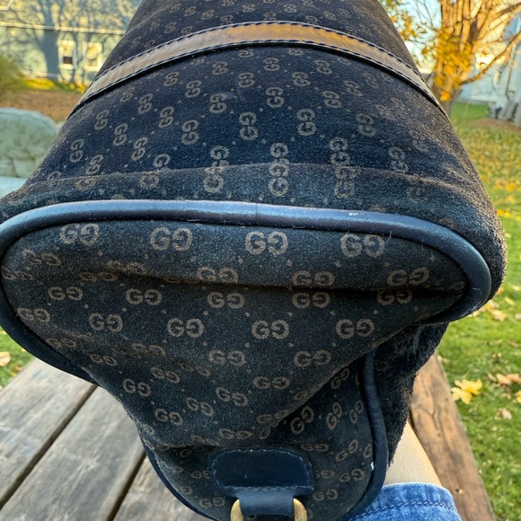 Gucci Vintage Suede Satchel - Picture 9 of 16